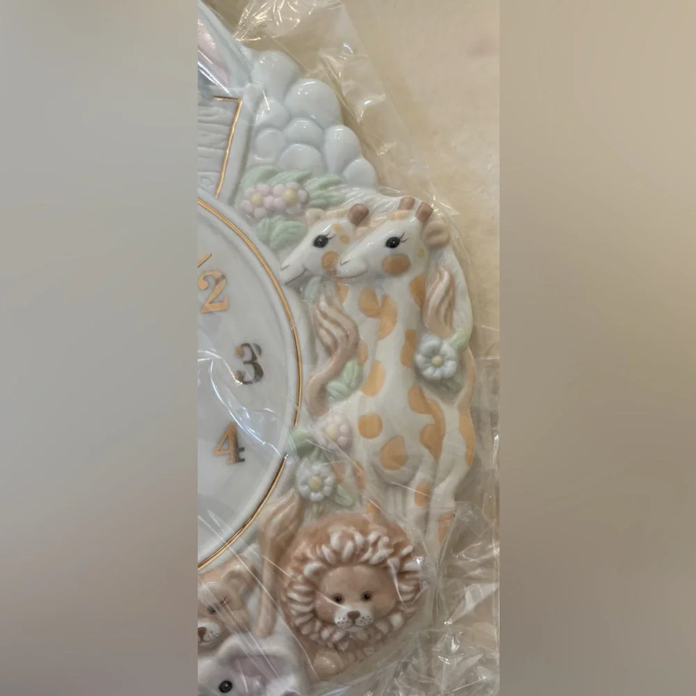 New in box Lenox Noah’s ark wall clock with pendulum porcelain vintage baby gift